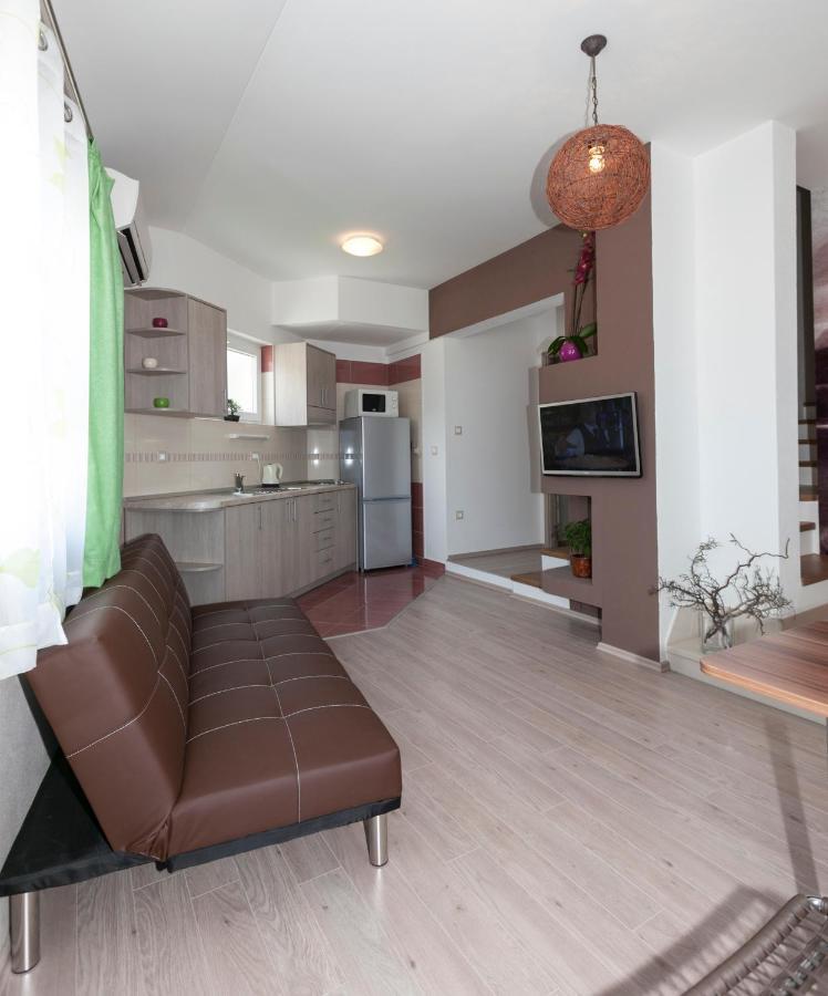 Apartmani Iva Tucepi Luaran gambar