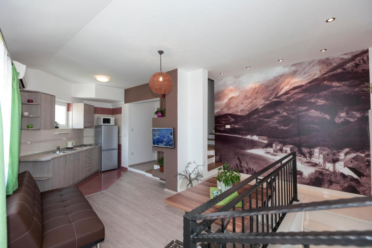 Apartmani Iva Tucepi Luaran gambar