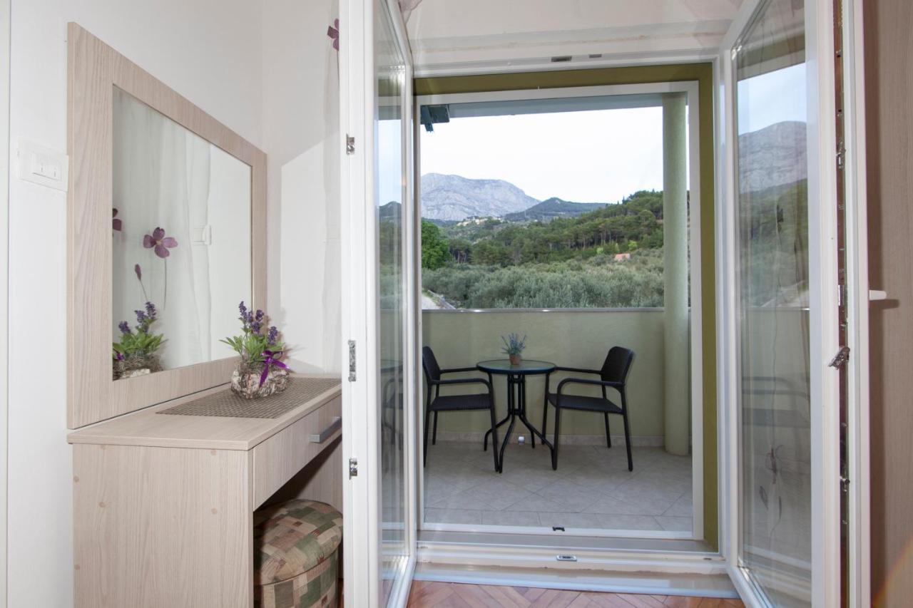 Apartmani Iva Tucepi Luaran gambar