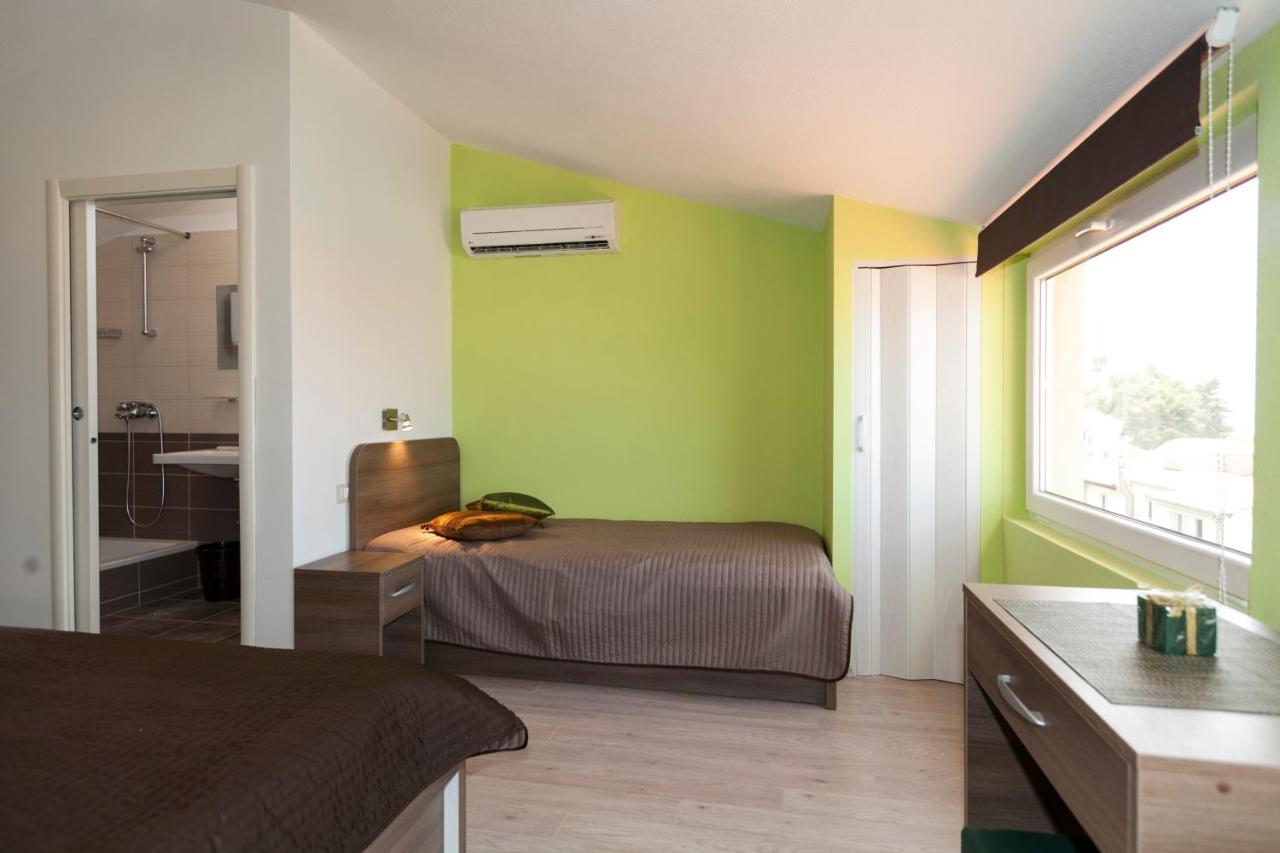 Apartmani Iva Tucepi Luaran gambar