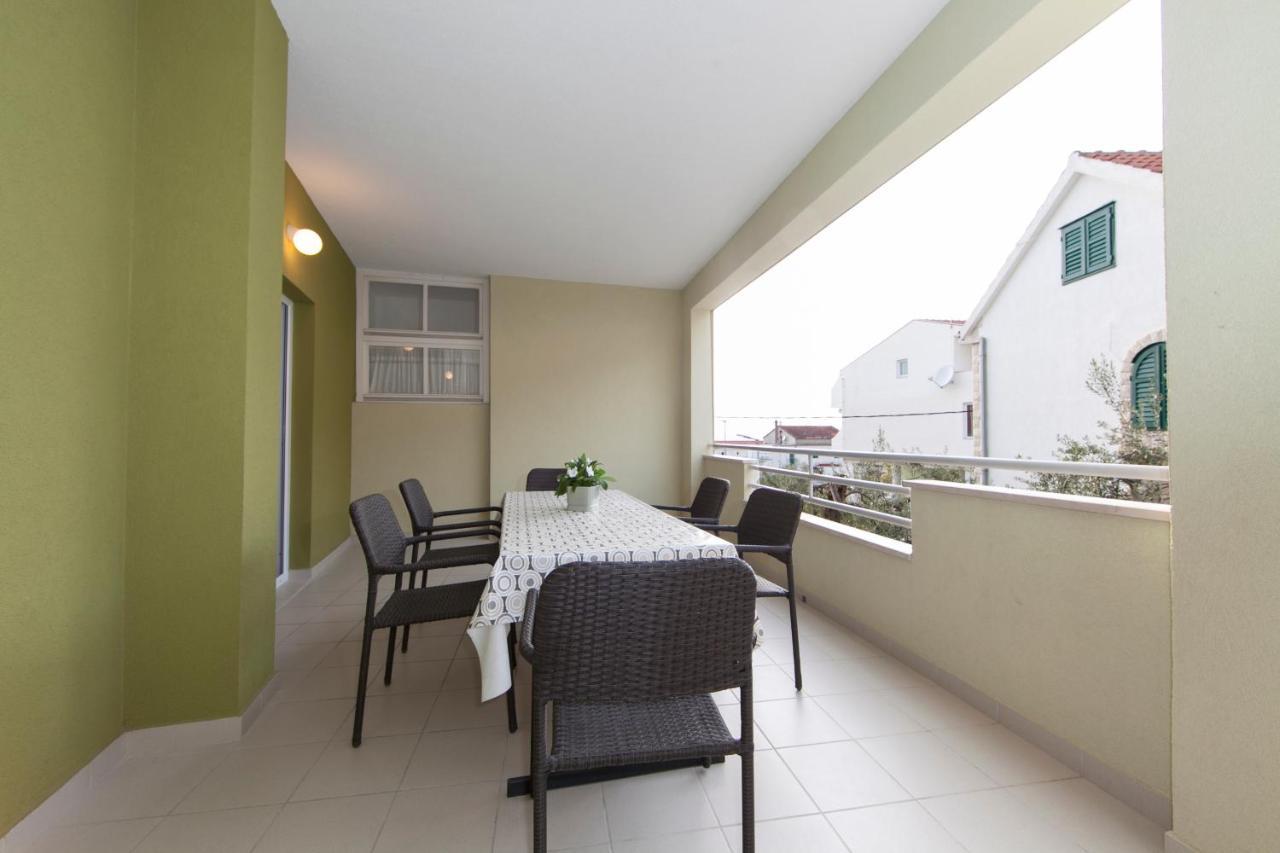 Apartmani Iva Tucepi Luaran gambar