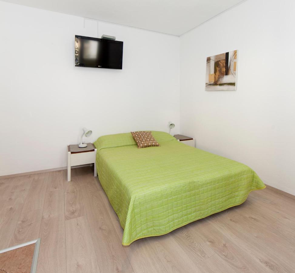 Apartmani Iva Tucepi Luaran gambar