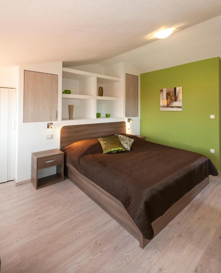 Apartmani Iva Tucepi Luaran gambar