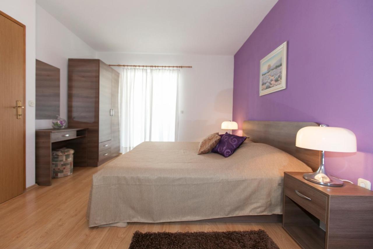 Apartmani Iva Tucepi Luaran gambar
